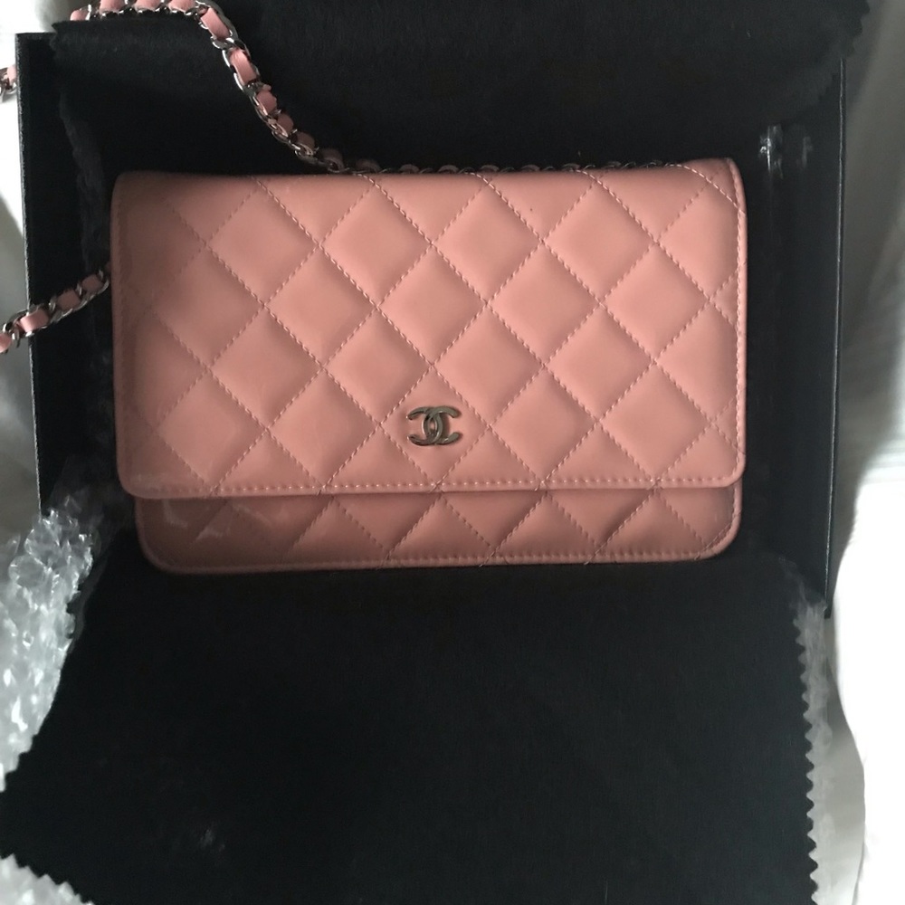 Chanel Patent Leather Wallet on Chain